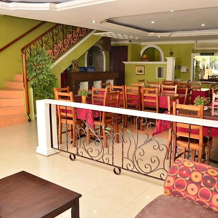 El Portal Inn Tagbilaran-stad Buitenkant foto