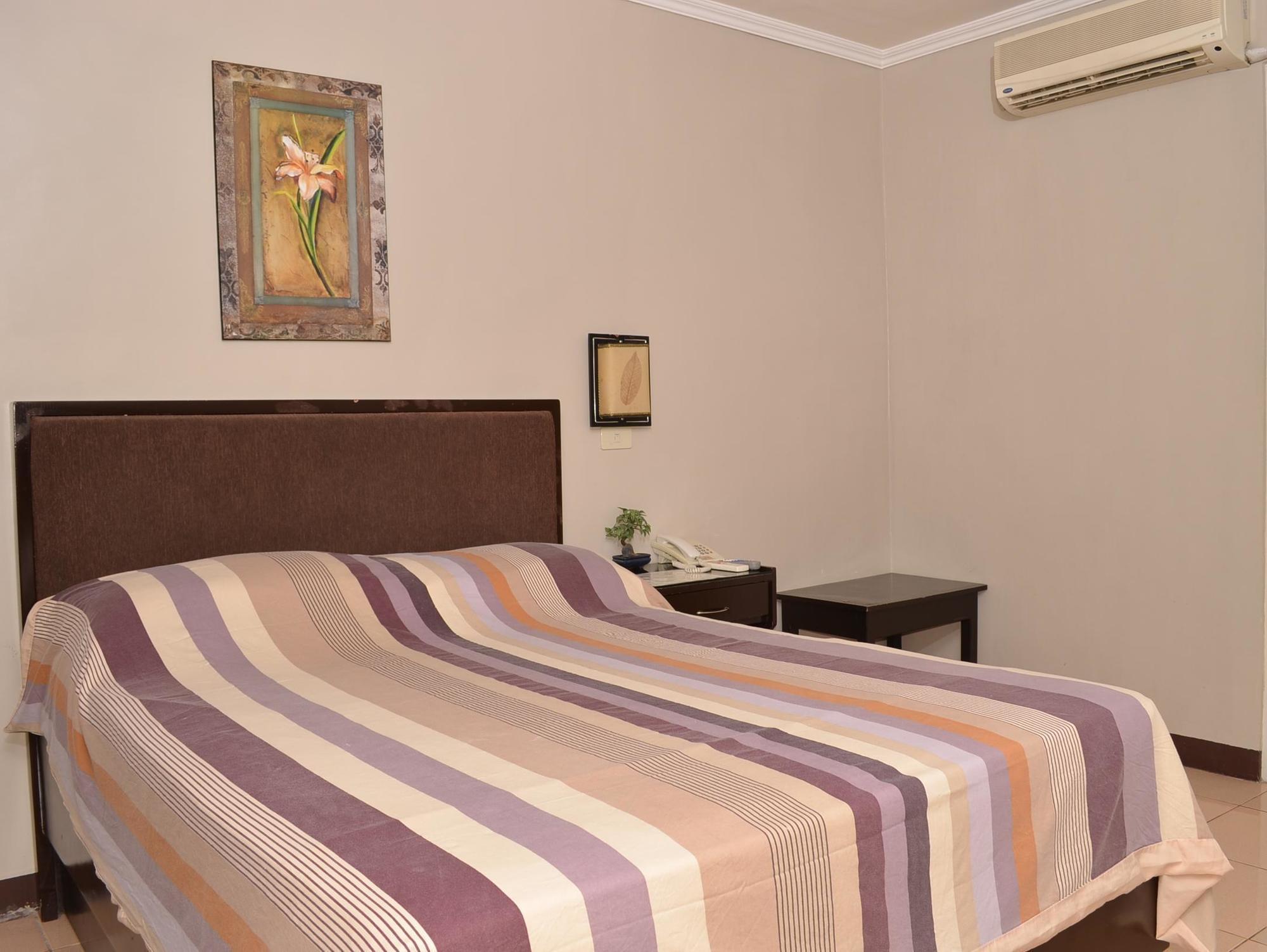 El Portal Inn Tagbilaran-stad Buitenkant foto