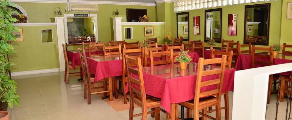 El Portal Inn Tagbilaran-stad Buitenkant foto